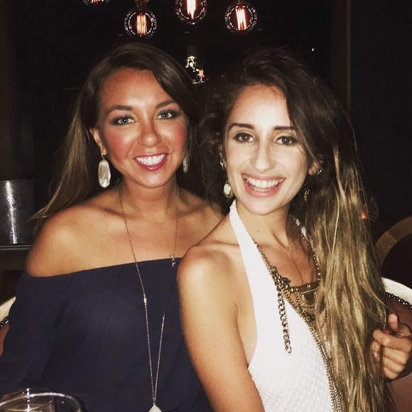 Meet your Posher, Jennifer - Picture 6 of 8